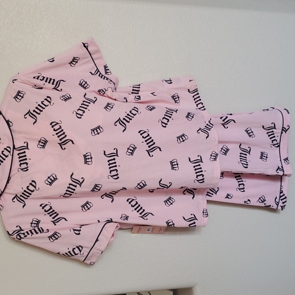 JUICY🌸🖤🌸COUTURE PJ SET - Picture 9 of 9